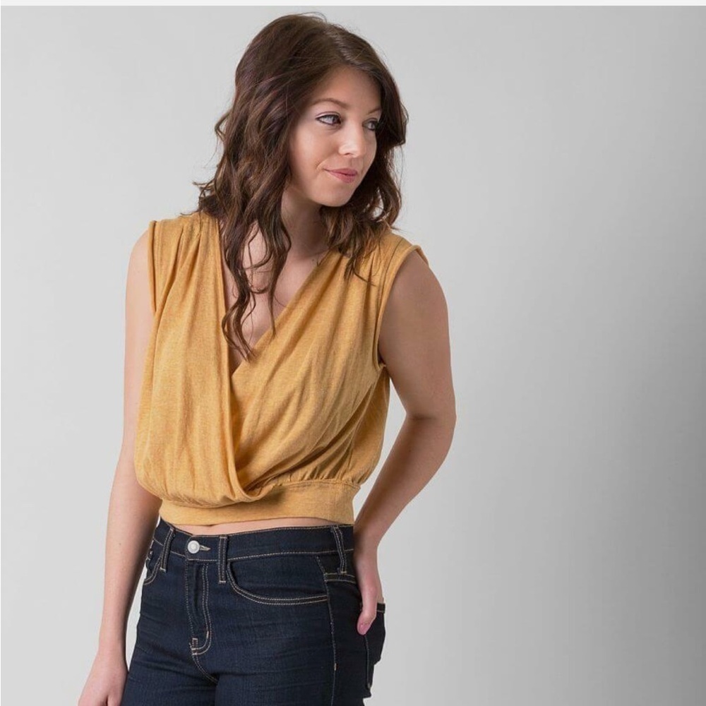 #191- WE THE FREE- yellow flowey top